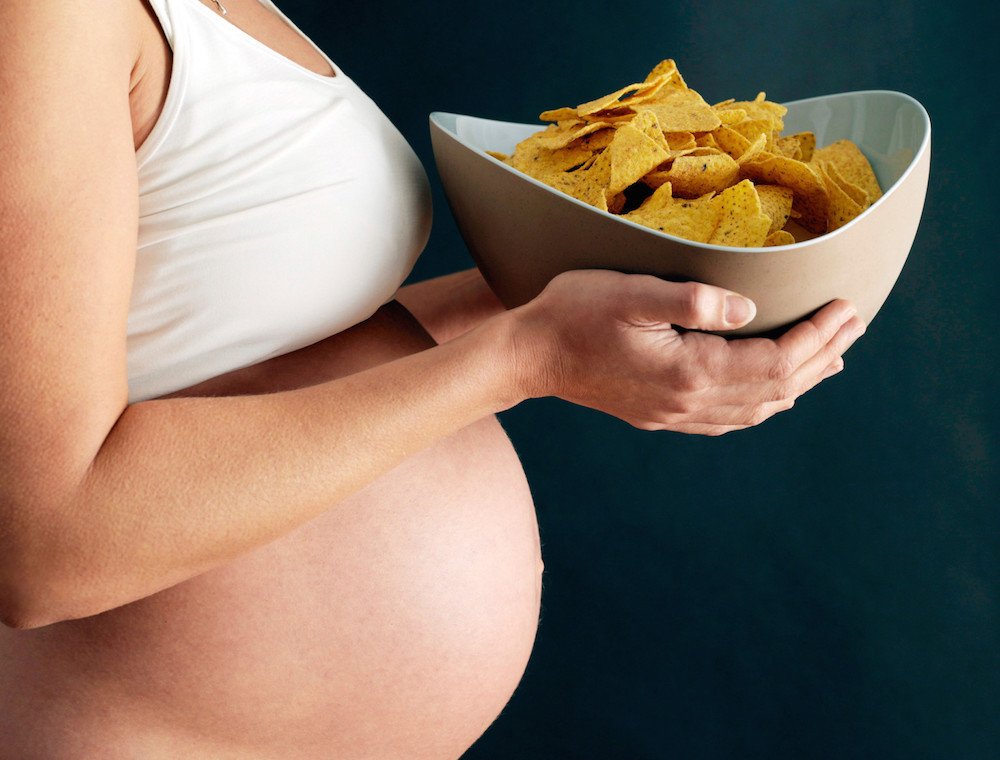 Чипсы во время беременности: можно или нельзя? - для мам
