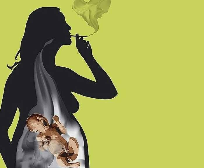 Курение при грудном вскармливании: заблуждения, последствия кормления, советы и отзывы