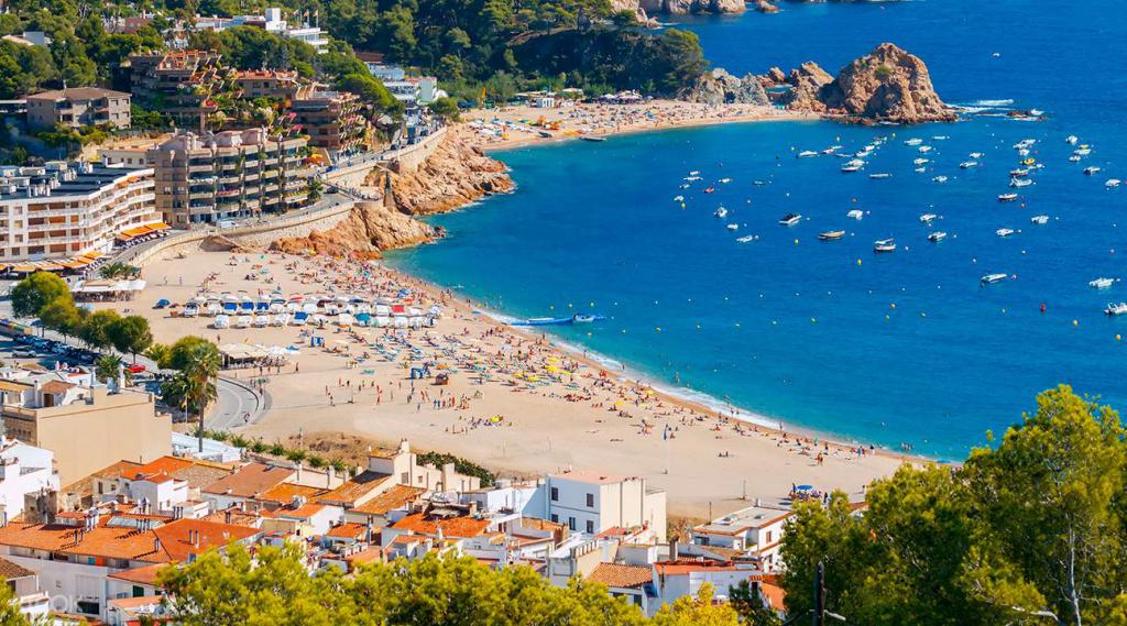 17 лучших курортов испании для отдыха с детьми