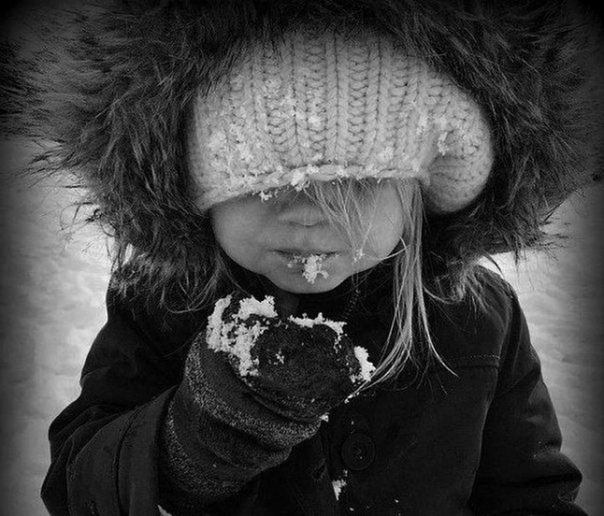 Как отучить ребенка есть снег. что делать, если ребенок ест снег в садике