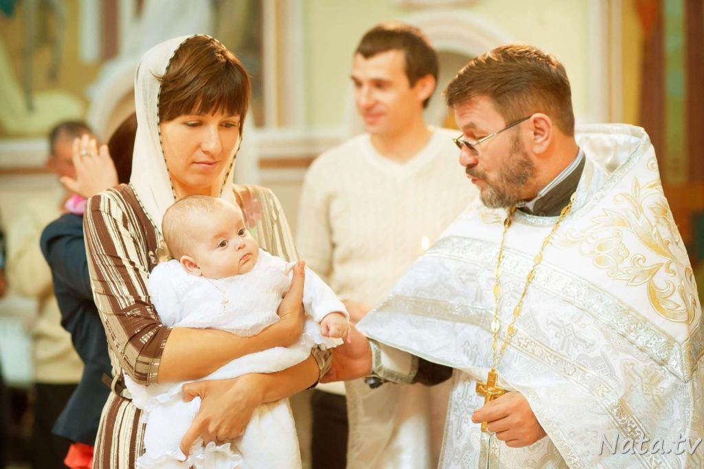 Что нужно знать о крещении ребенка