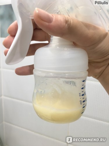 Сцеживание грудного молока: 10 секретов успеха