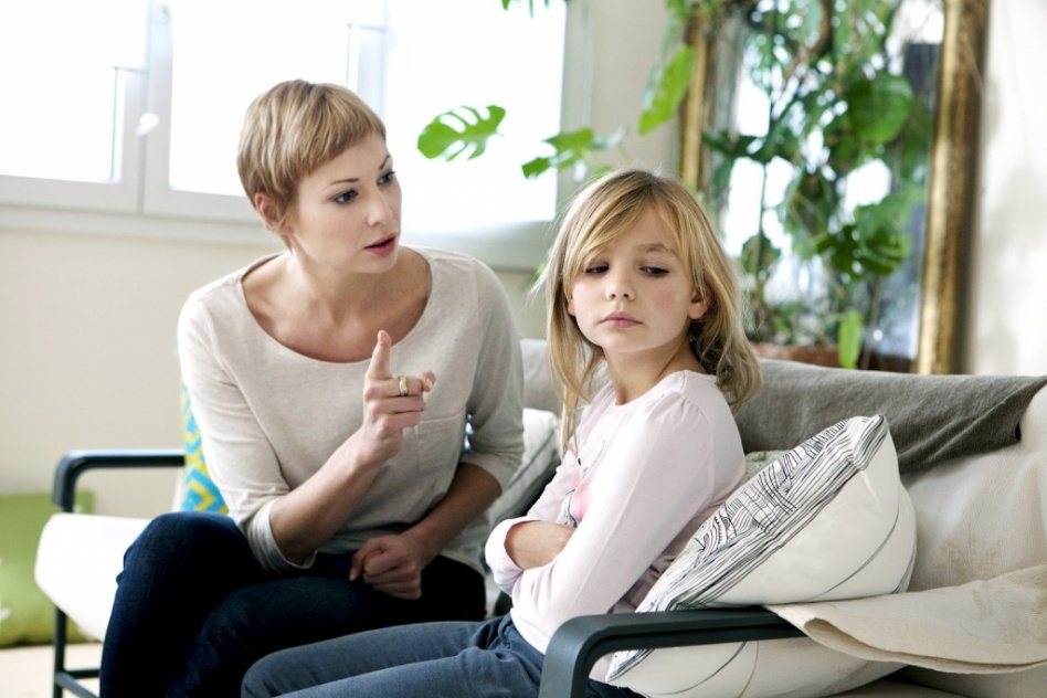5 тем, которые не следует обсуждать со своими детьми: новости, психология, воспитание, семья, дети