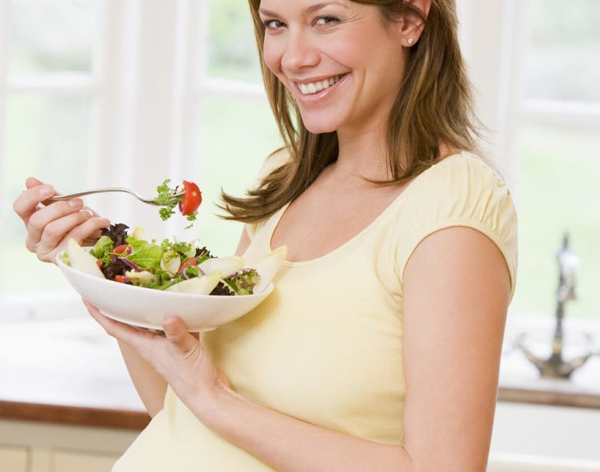 Зелень в рационе беременной. польза и вред зелени во время беременности