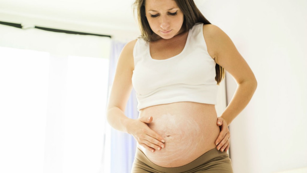 Почему у беременных чешется живот