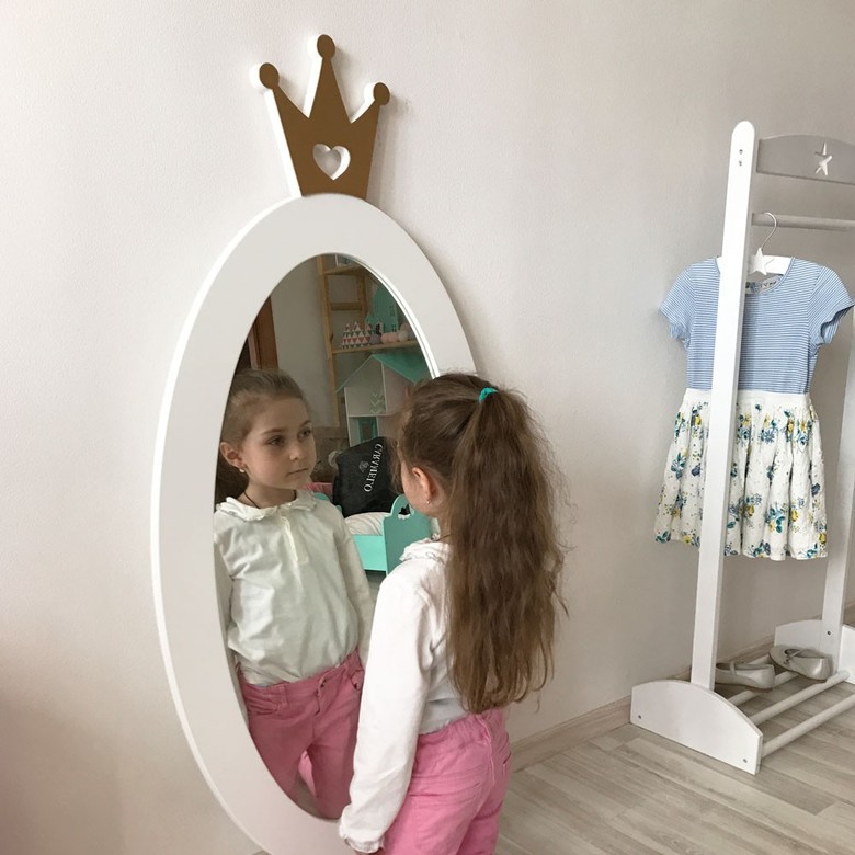 Зеркала в детской - дизайн, функциональность и безопасность