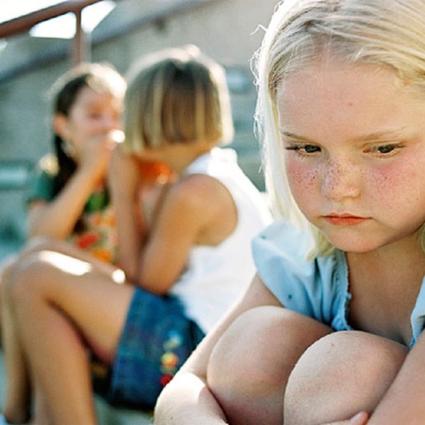 Как помочь ребенку, если с ним не  хотят  дружить - 5 советов психологов, консультации
