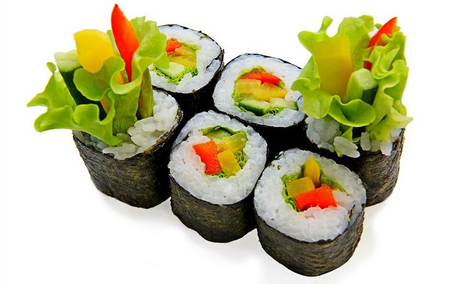 Можно ли суши при грудном вскармливании: плюсы и минусы японских блюд