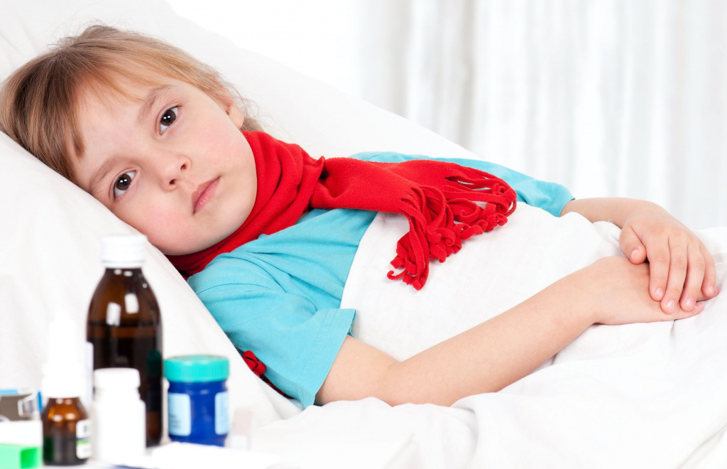 Что поможет при орви и простуде у месячного ребенка?