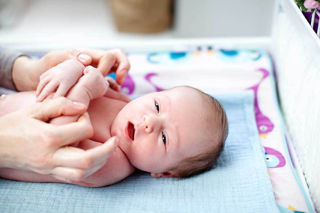 Как правильно ухаживать за глазами новорожденного