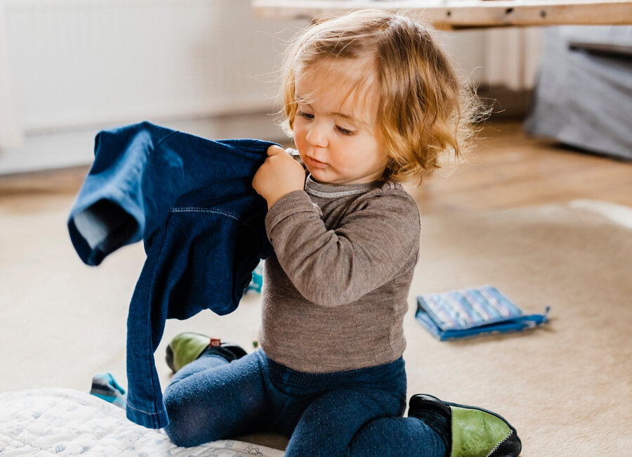 7 умных советов родителям, чей ребенок не хочет одеваться