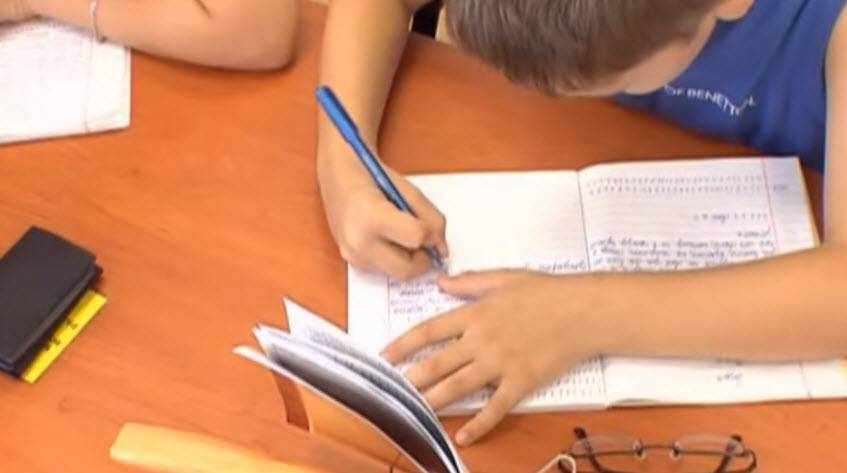 Можно ли быстро научить ребенка правильно и красиво писать буквы