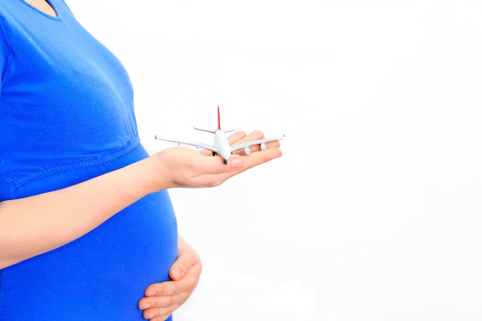 Можно ли летать на ранних сроках беременности?
