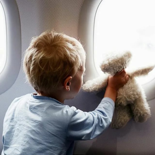 Со скольки лет ребенку можно летать на самолете