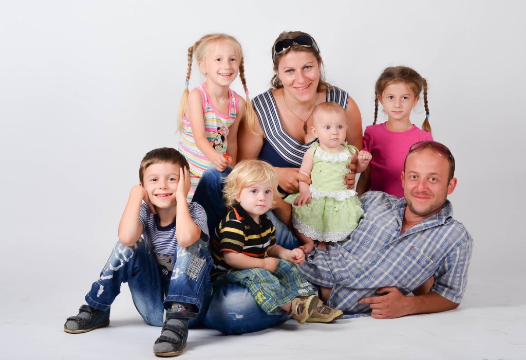 Многодетные семьи. многодетные семьи в россии статистика