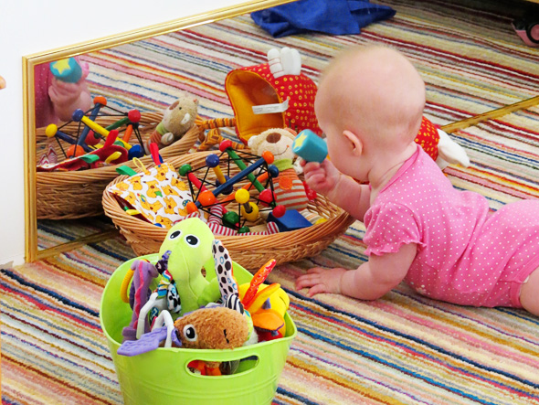 Сколько игрушек нужно ребёнку для счастья. новости общества