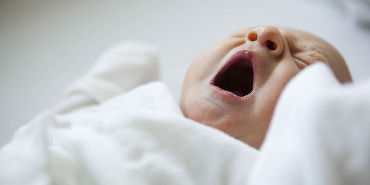 Испуг у малыша: лечение и профилактика