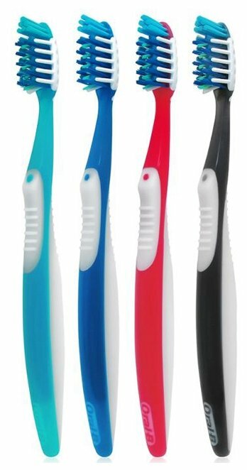 Как правильно выбрать зубную щётку для детей