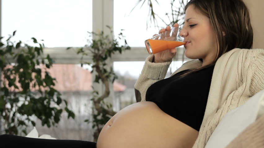 Морковь при беременности: польза, вред и рекомендации по употреблению