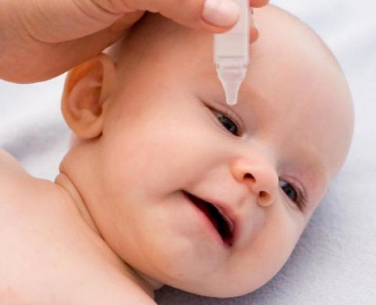Алгоритм закапывания капель новорождённому в глаза и 10 важных правил от офтальмолога