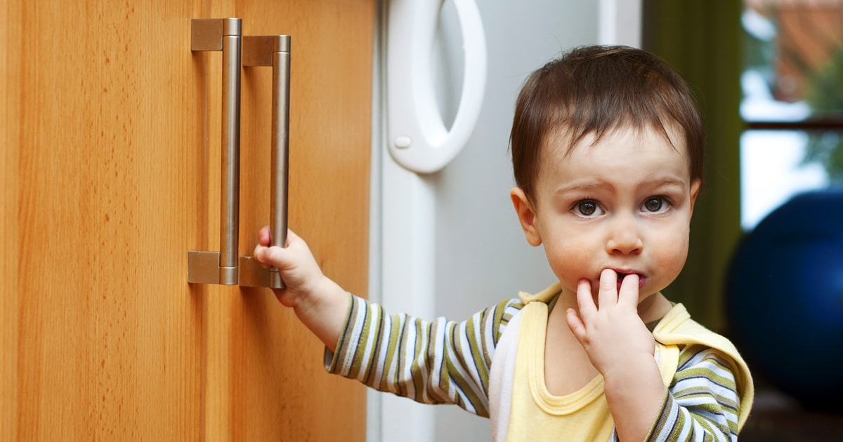 15 предметов в доме, которые очень опасны для ребенка. некоторые из них вас удивят