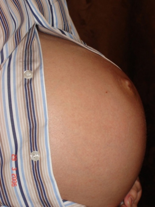 35 неделя беременности: ощущения, развитие плода, возможные риски