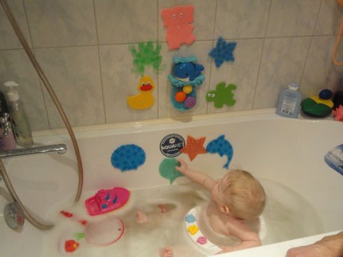  игры в ванной для детей: развлечения во время купания с ребенком от 1 года до 6 лет