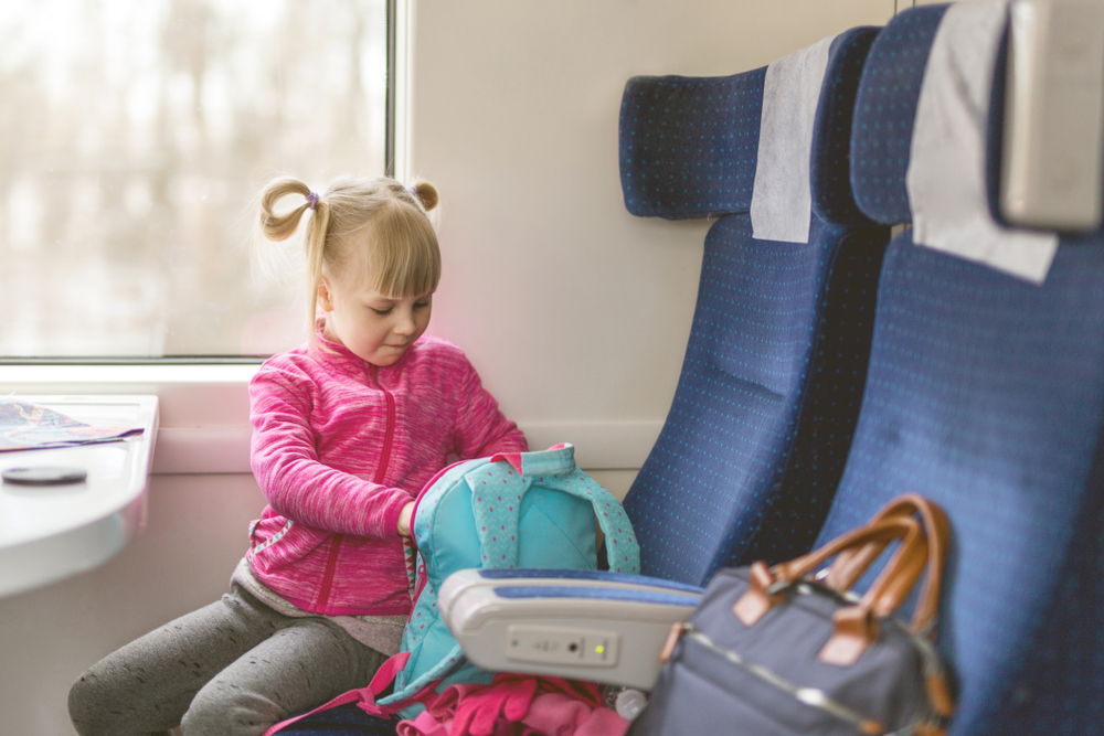 Один в поезде: отправляем ребенка в самостоятельное путешествие