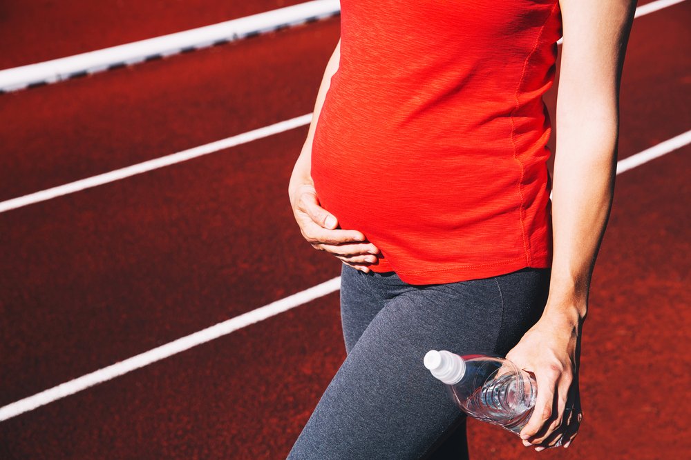 Расхождение костей таза при беременности: какие сроки и что делать?